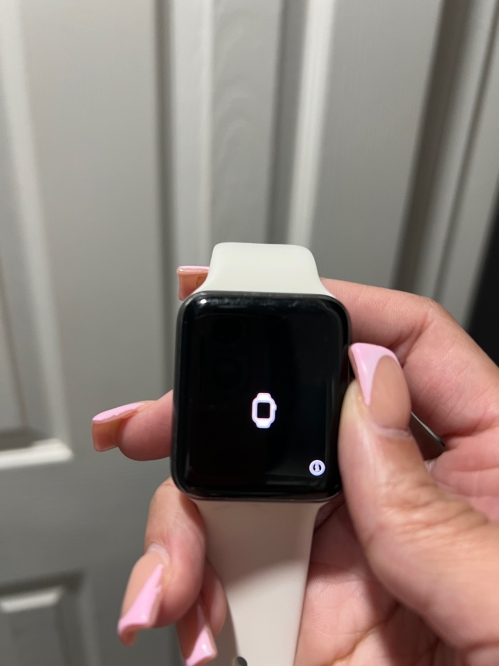 Apple Watch - Picture 3 of 9